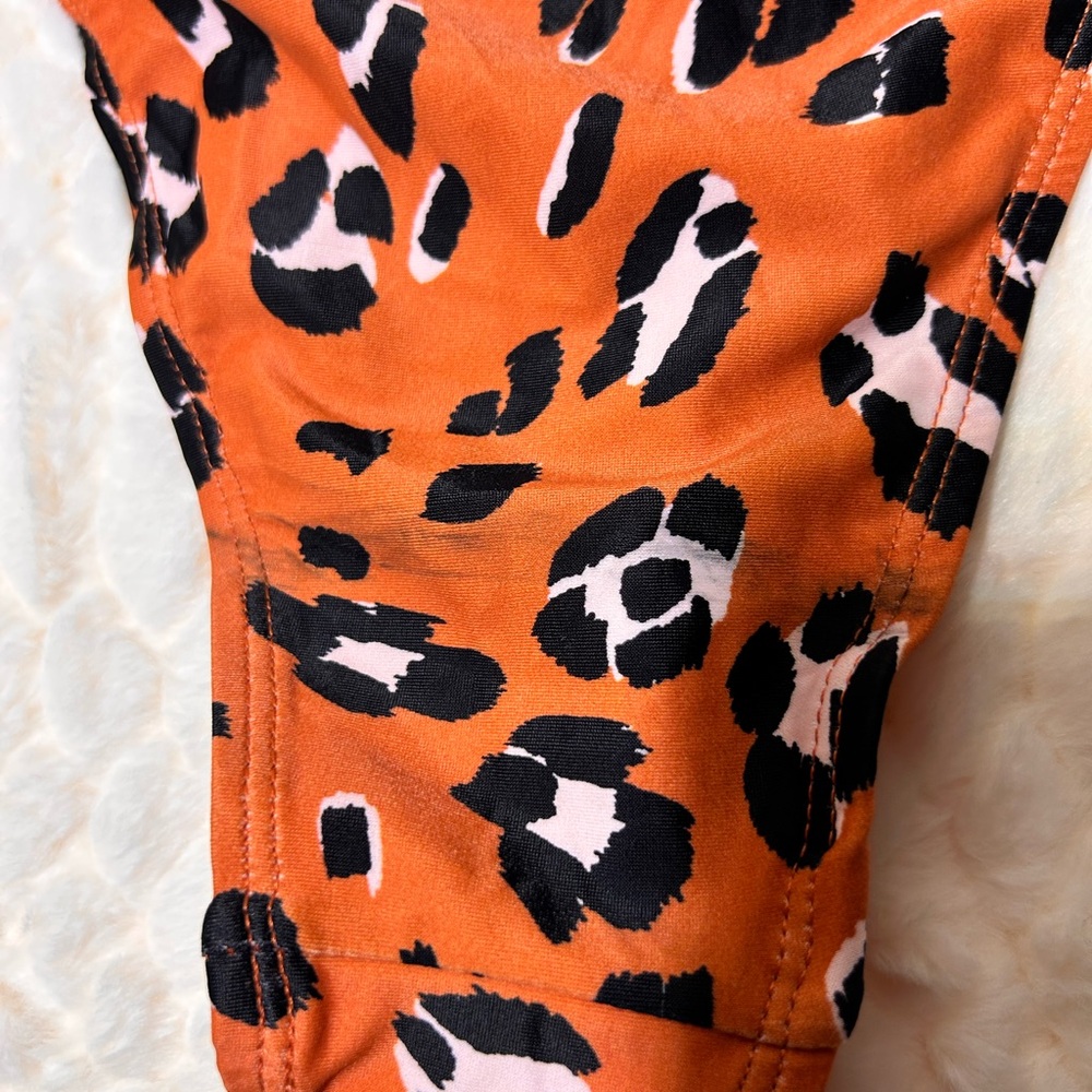 Fabletics Orange and Black Leopard Bikini - Picture 5 of 8